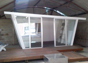 Angled room module